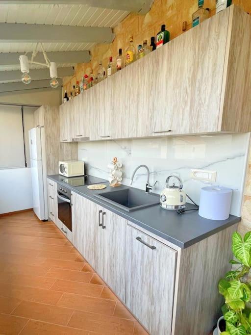 Kathiana Cozy Apartment מראה חיצוני תמונה